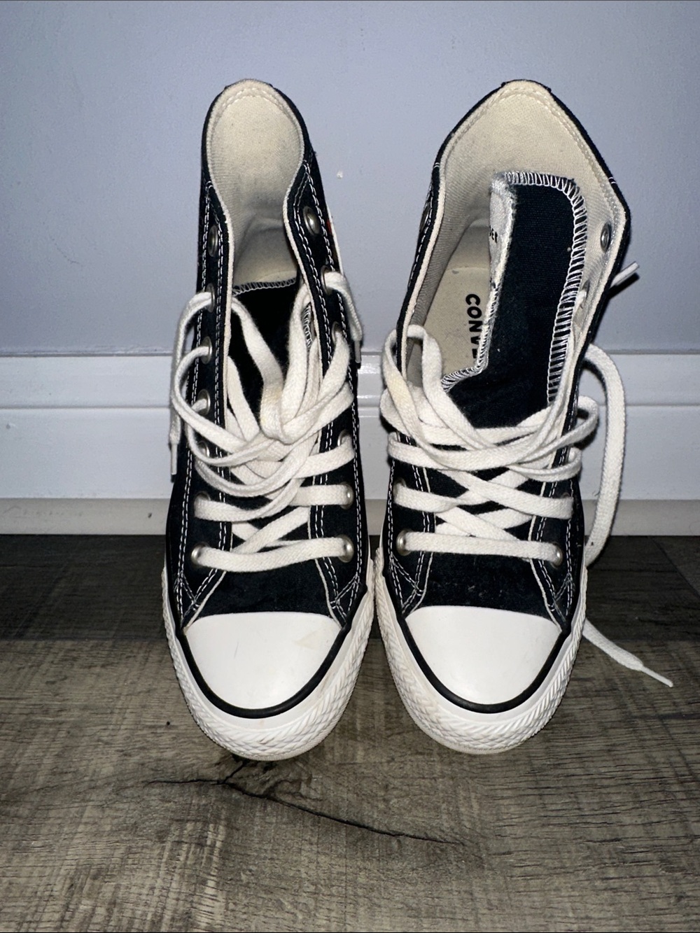 Converse Chuck Taylor All Star High-Top “It’s Okay to Wander” | Women’s 7